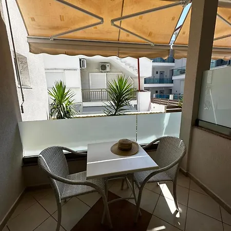 Zoe On The Διαμέρισμα *